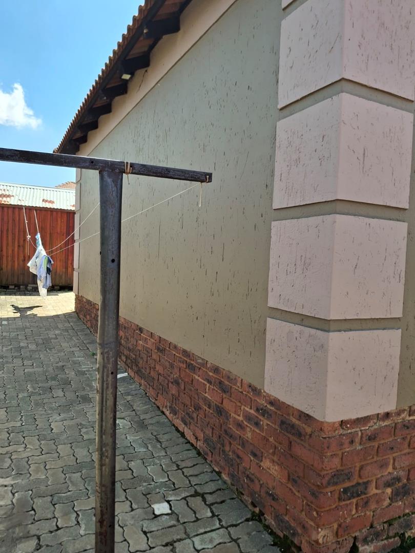 0 Bedroom Property for Sale in Birchleigh North Gauteng