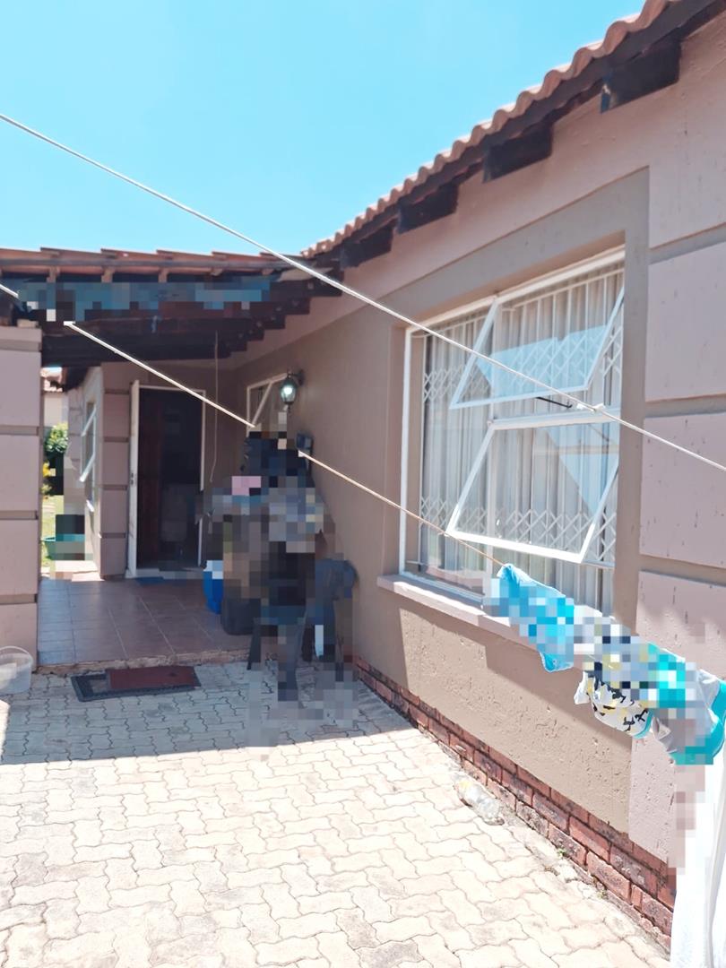 0 Bedroom Property for Sale in Birchleigh North Gauteng