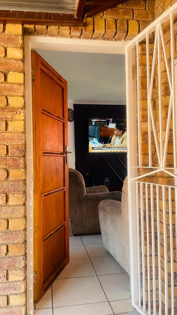 3 Bedroom Property for Sale in Birchleigh Gauteng