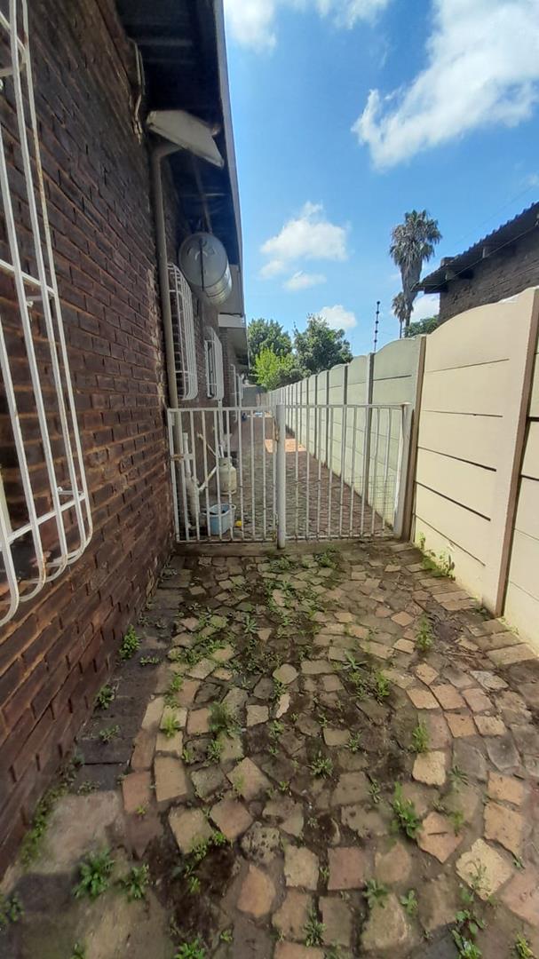 4 Bedroom Property for Sale in Birchleigh Gauteng