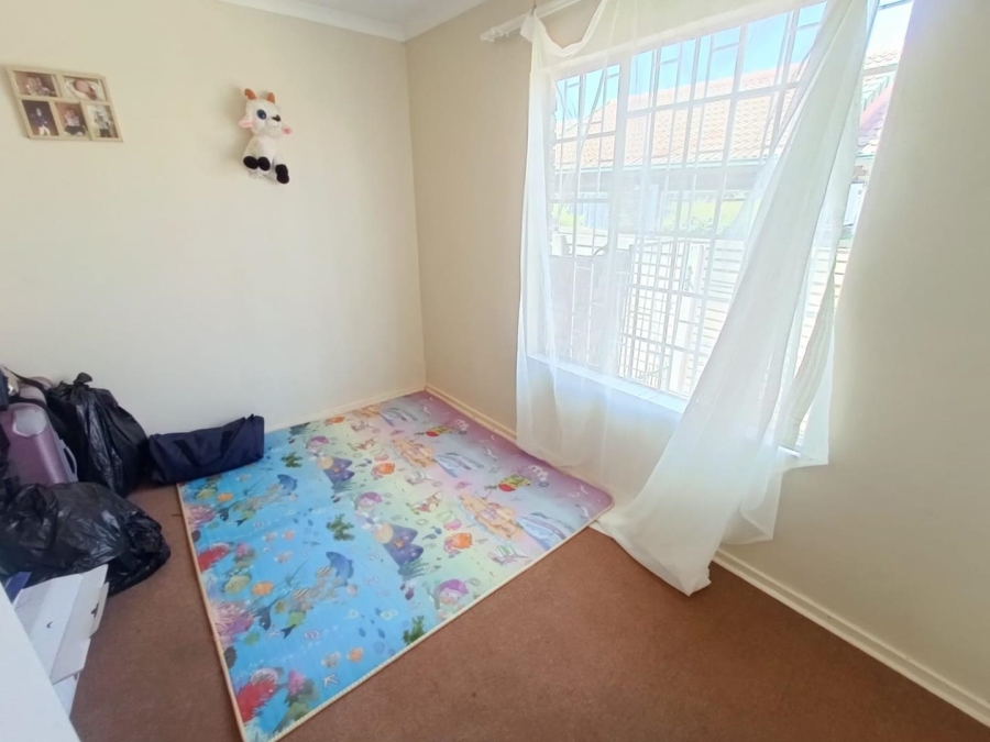 2 Bedroom Property for Sale in Die Hoewes Gauteng