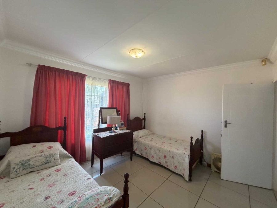2 Bedroom Property for Sale in Amberfield Glen Gauteng