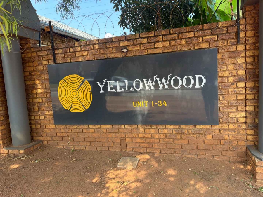 2 Bedroom Property for Sale in Amberfield Glen Gauteng