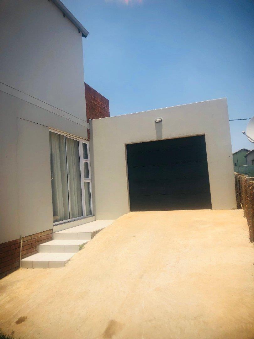 0 Bedroom Property for Sale in South Hills Gauteng