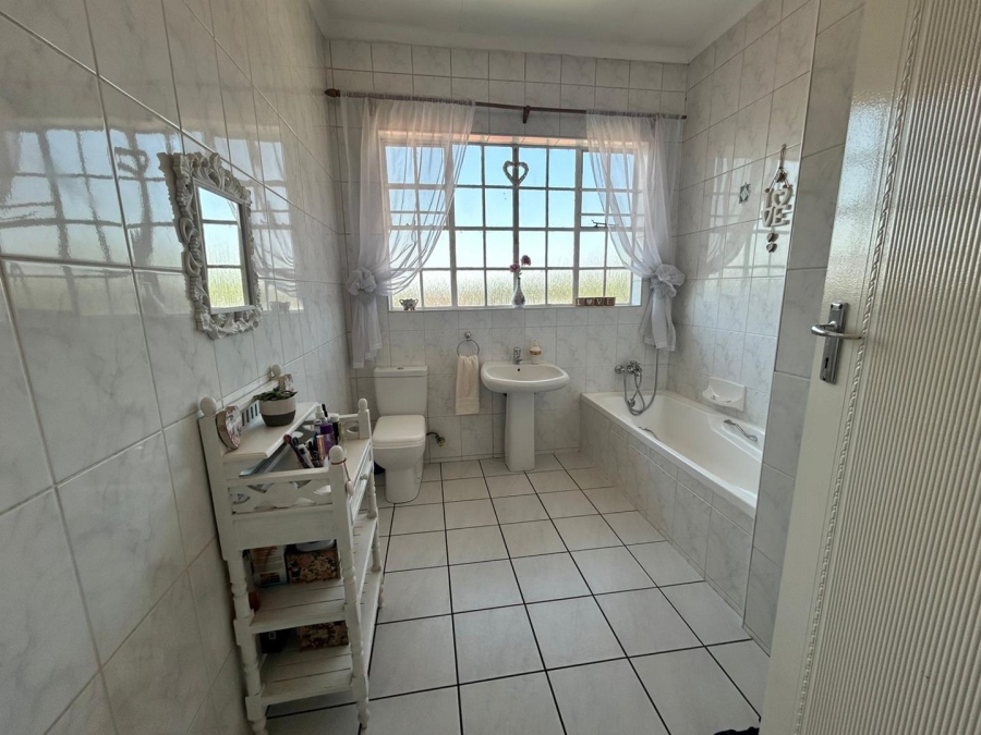 3 Bedroom Property for Sale in Randhart Gauteng