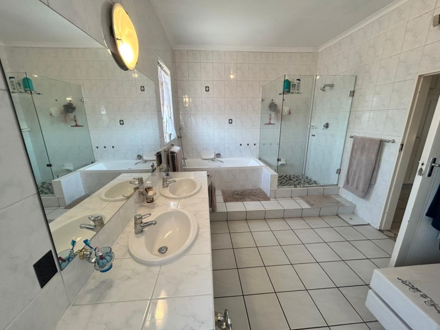 3 Bedroom Property for Sale in Randhart Gauteng