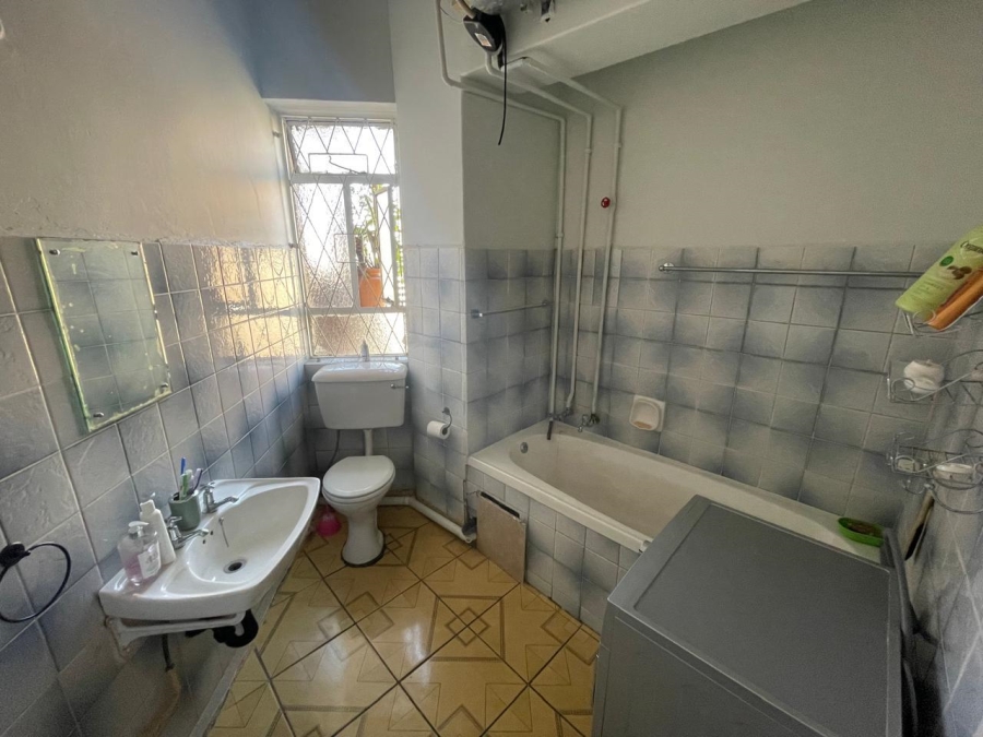 2 Bedroom Property for Sale in Newtown Gauteng