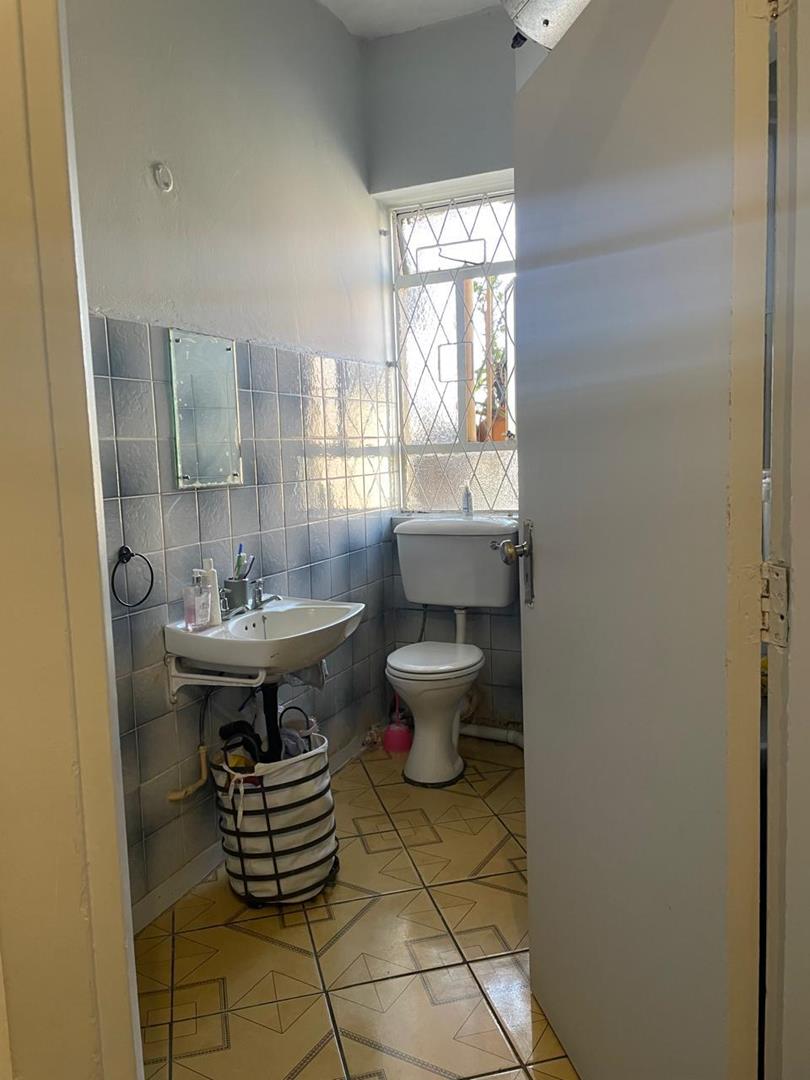 2 Bedroom Property for Sale in Newtown Gauteng
