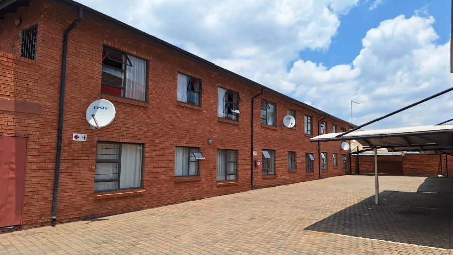 2 Bedroom Property for Sale in Florentia Gauteng