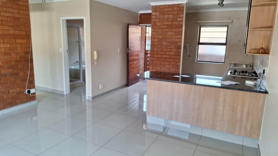 2 Bedroom Property for Sale in Florentia Gauteng