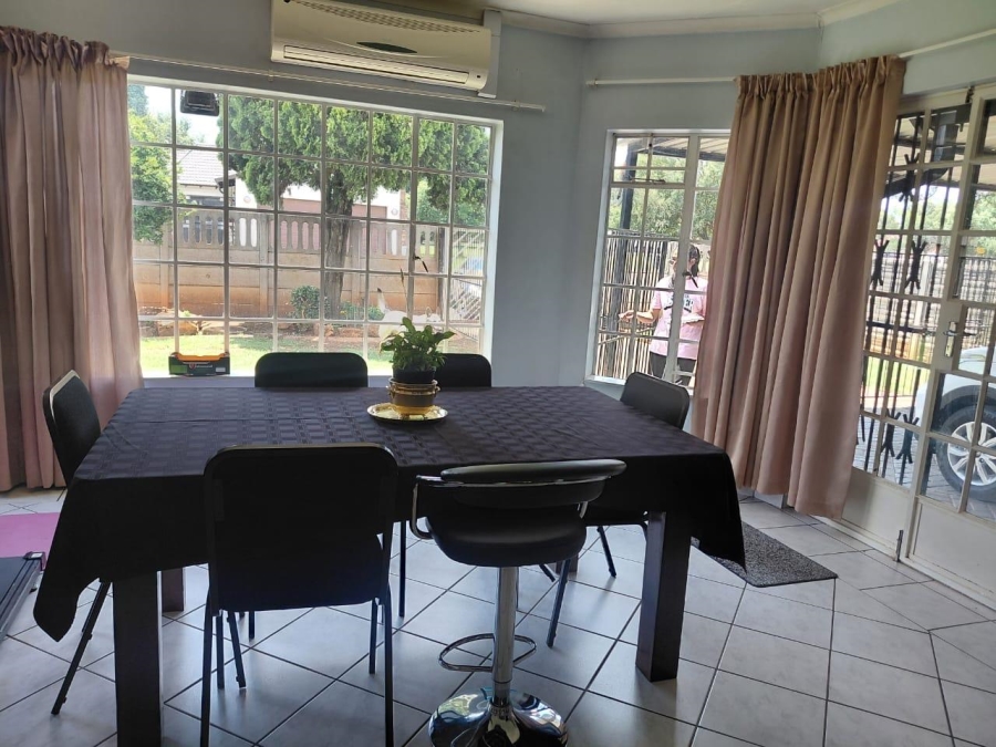 4 Bedroom Property for Sale in Brentwood Park Gauteng