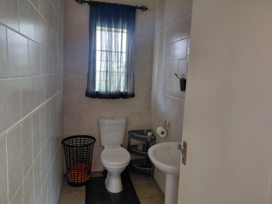 4 Bedroom Property for Sale in Brentwood Park Gauteng