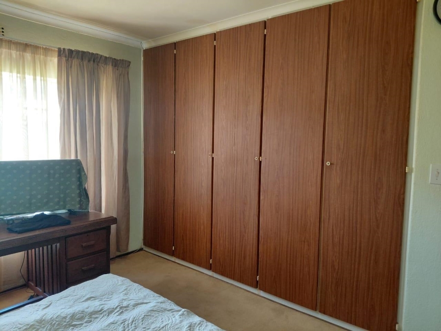 4 Bedroom Property for Sale in Brentwood Park Gauteng