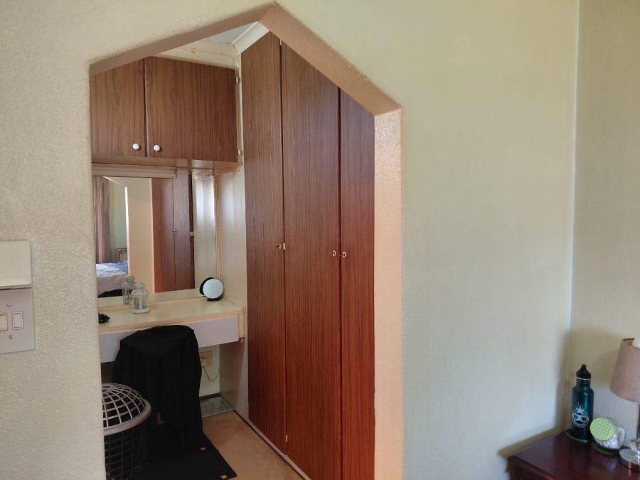 4 Bedroom Property for Sale in Brentwood Park Gauteng