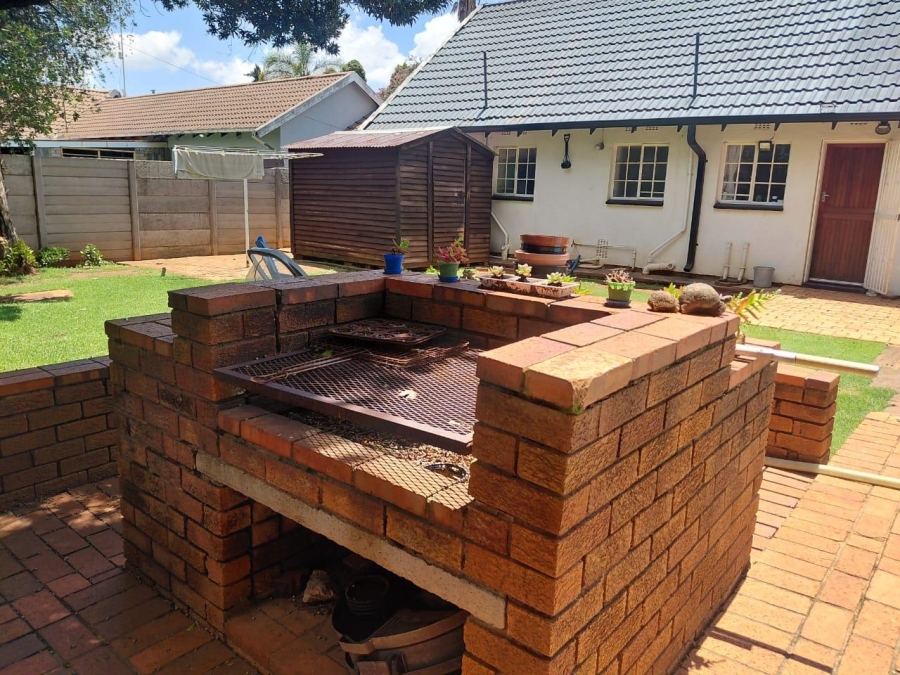 4 Bedroom Property for Sale in Brentwood Park Gauteng