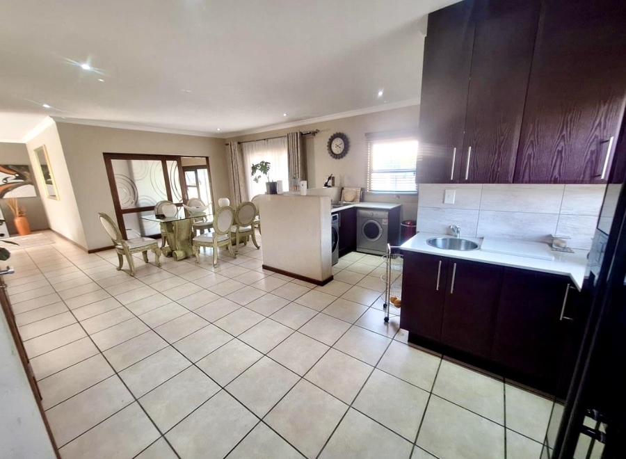3 Bedroom Property for Sale in Randhart Gauteng