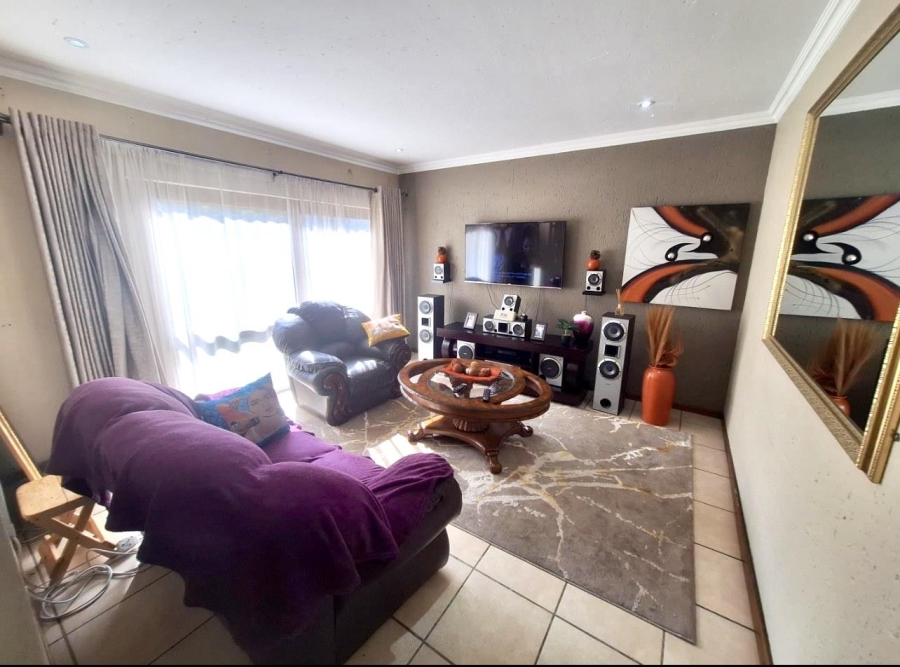 3 Bedroom Property for Sale in Randhart Gauteng