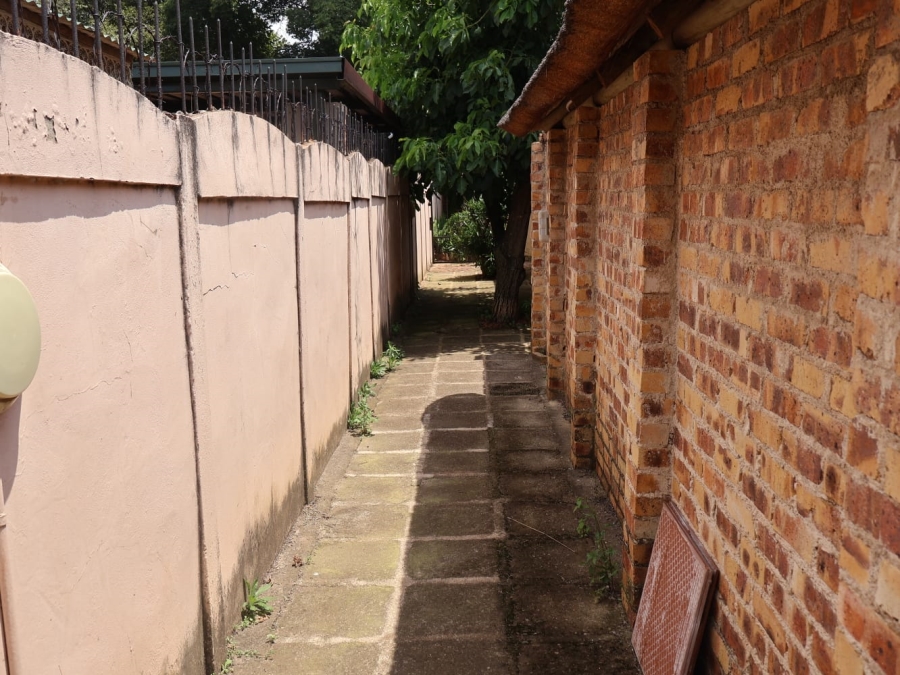 To Let 3 Bedroom Property for Rent in Terenure Gauteng