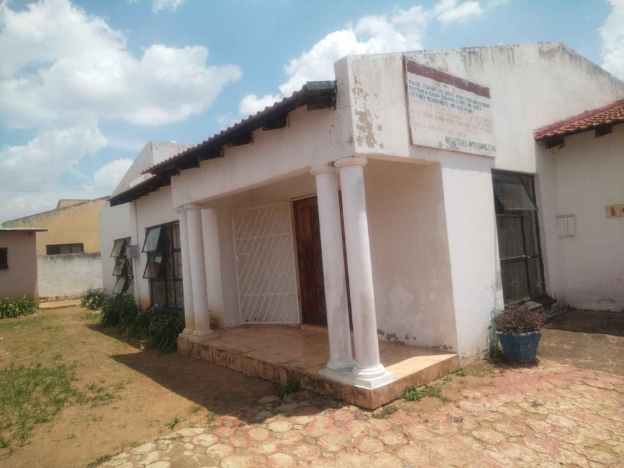 To Let commercial Property for Rent in Soshanguve HH Gauteng