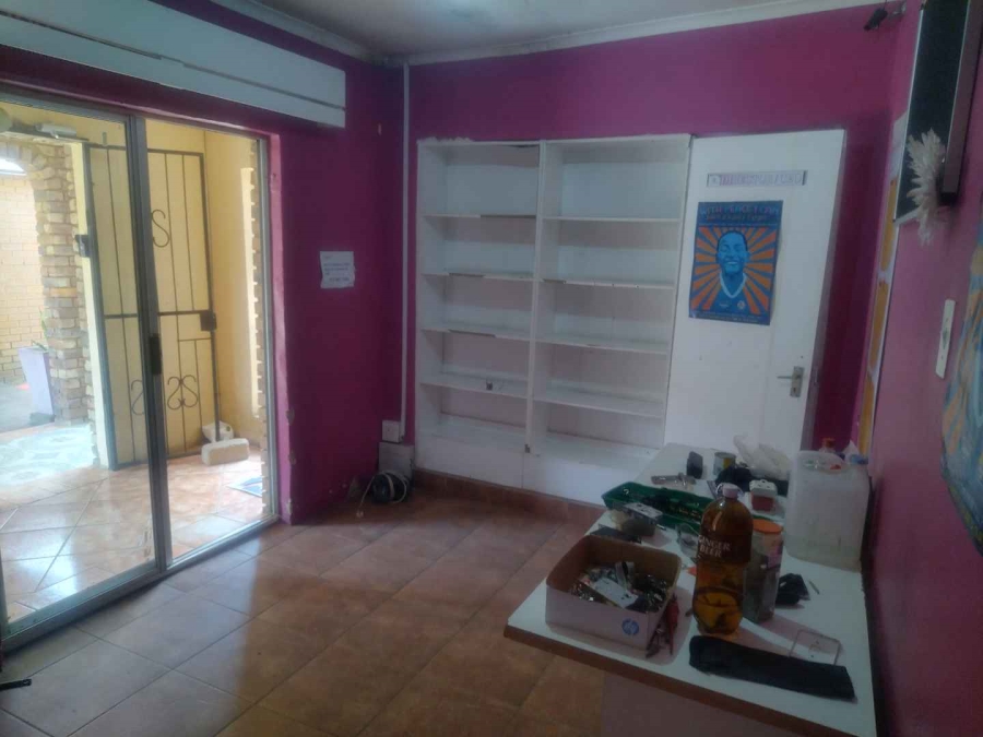 To Let commercial Property for Rent in Soshanguve HH Gauteng