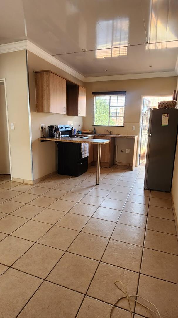 2 Bedroom Property for Sale in The Orchards Gauteng
