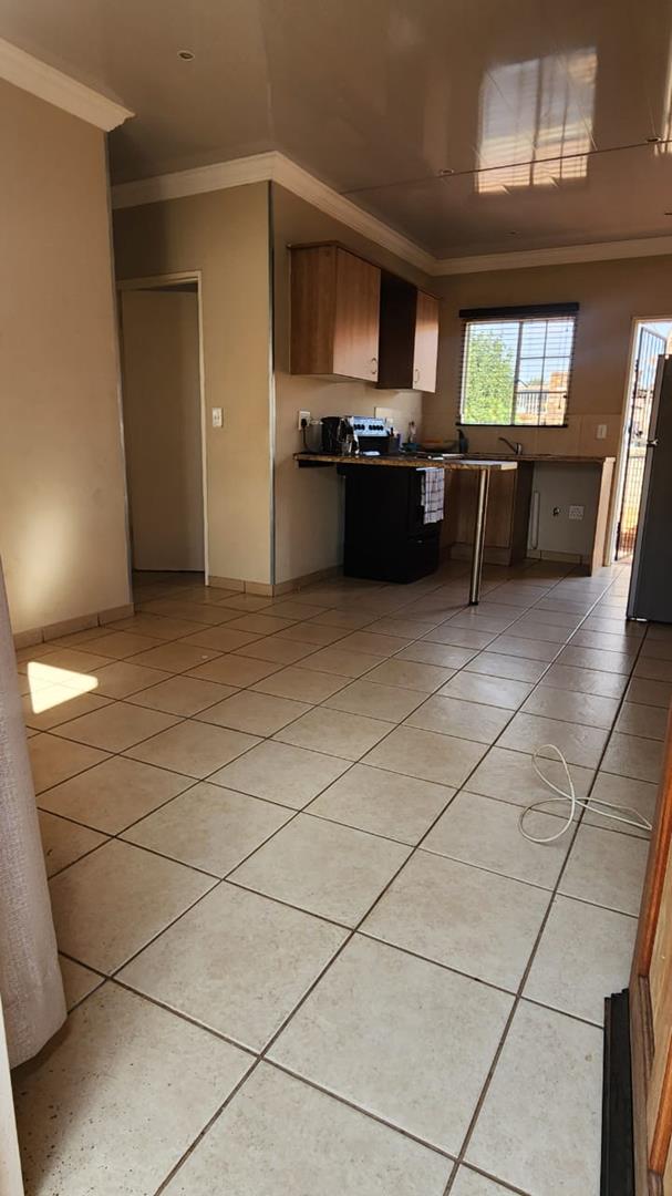 2 Bedroom Property for Sale in The Orchards Gauteng