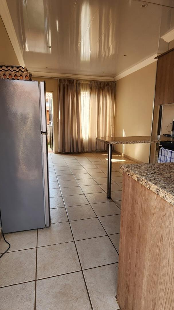 2 Bedroom Property for Sale in The Orchards Gauteng