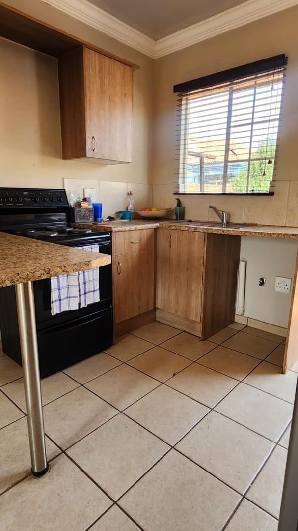 2 Bedroom Property for Sale in The Orchards Gauteng