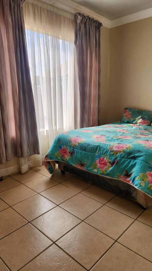 2 Bedroom Property for Sale in The Orchards Gauteng