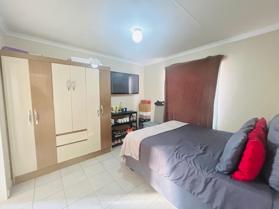 3 Bedroom Property for Sale in Palm Ridge Gauteng