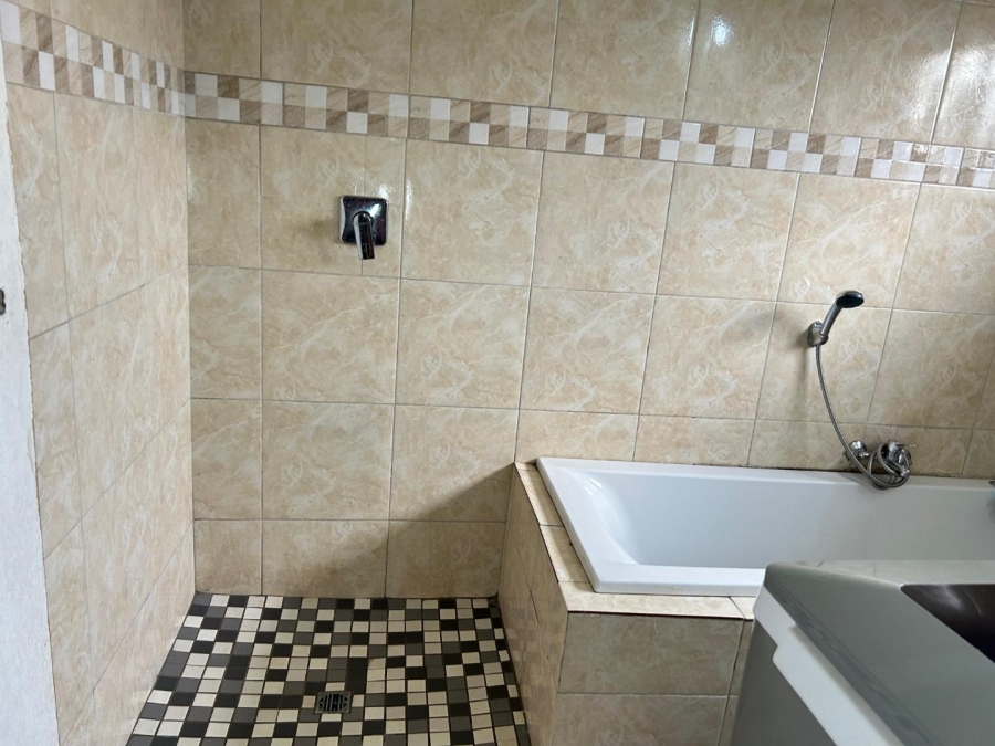 3 Bedroom Property for Sale in Ennerdale Gauteng