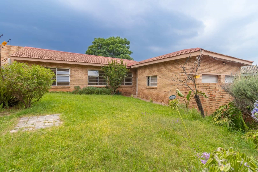 3 Bedroom Property for Sale in Ferndale Gauteng