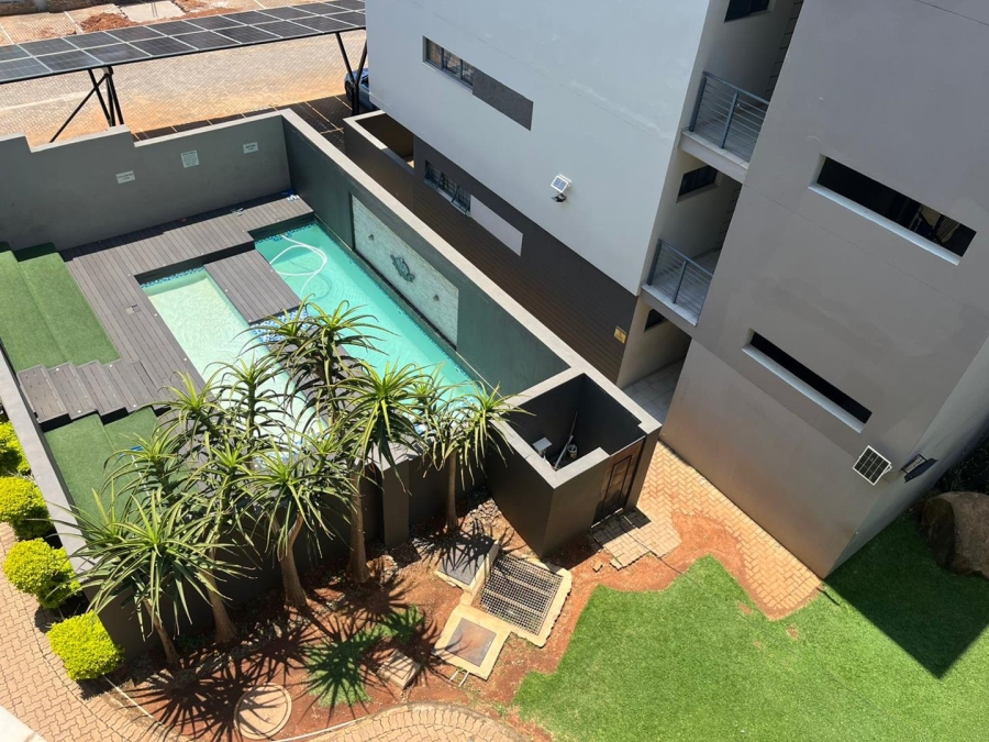 2 Bedroom Property for Sale in North Riding Gauteng