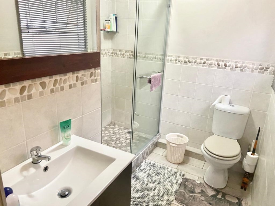 To Let 2 Bedroom Property for Rent in Elandshaven Gauteng