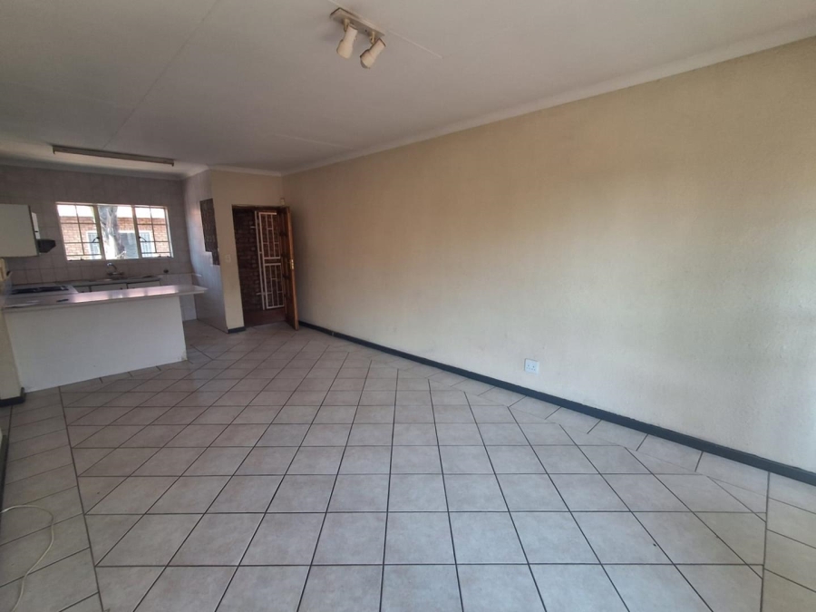 3 Bedroom Property for Sale in Glenvista Gauteng