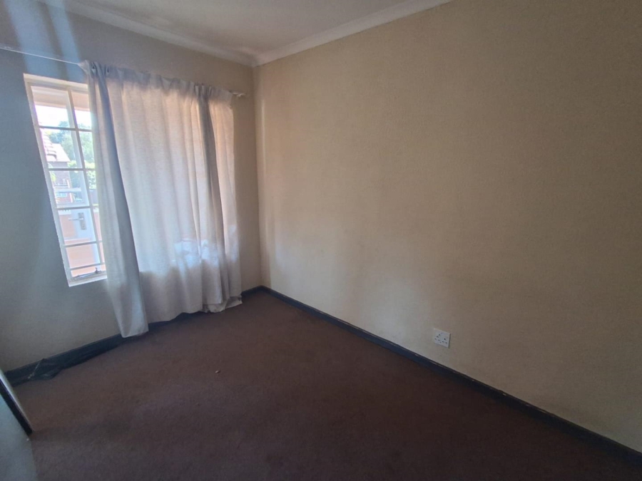 3 Bedroom Property for Sale in Glenvista Gauteng