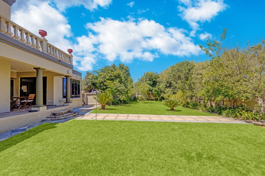 To Let 3 Bedroom Property for Rent in Fourways Gauteng