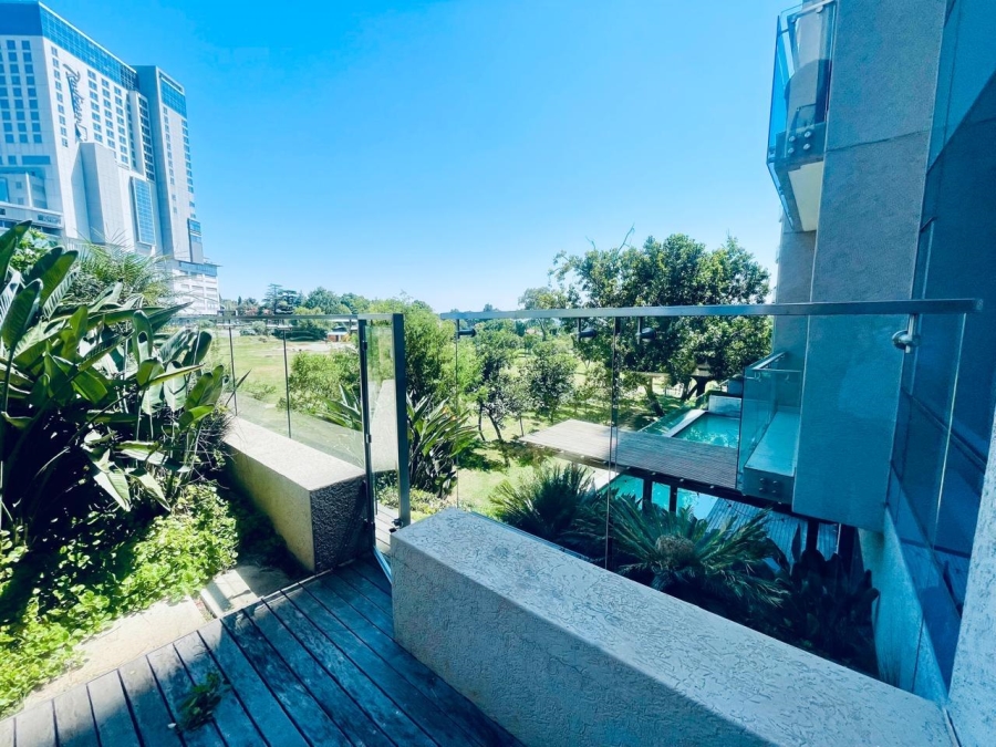 To Let 2 Bedroom Property for Rent in Sandown Gauteng