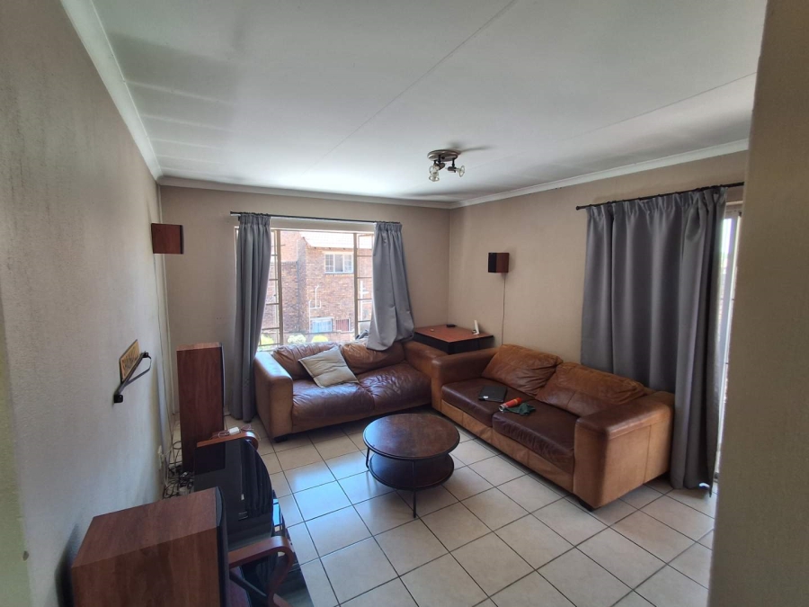 2 Bedroom Property for Sale in Willow Park Manor Gauteng