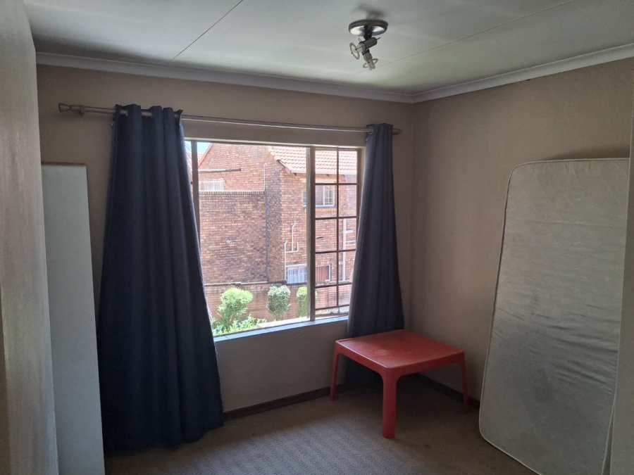 2 Bedroom Property for Sale in Willow Park Manor Gauteng