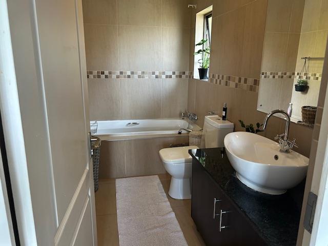 3 Bedroom Property for Sale in Fourways Gauteng