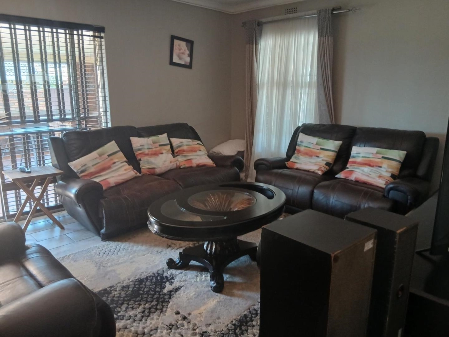 4 Bedroom Property for Sale in Terenure Gauteng