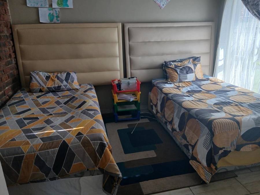 4 Bedroom Property for Sale in Terenure Gauteng