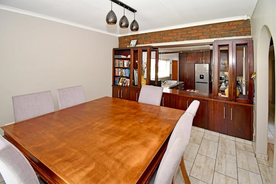 4 Bedroom Property for Sale in Terenure Gauteng