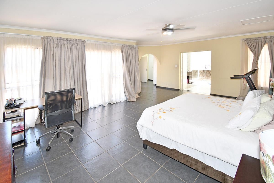 4 Bedroom Property for Sale in Terenure Gauteng