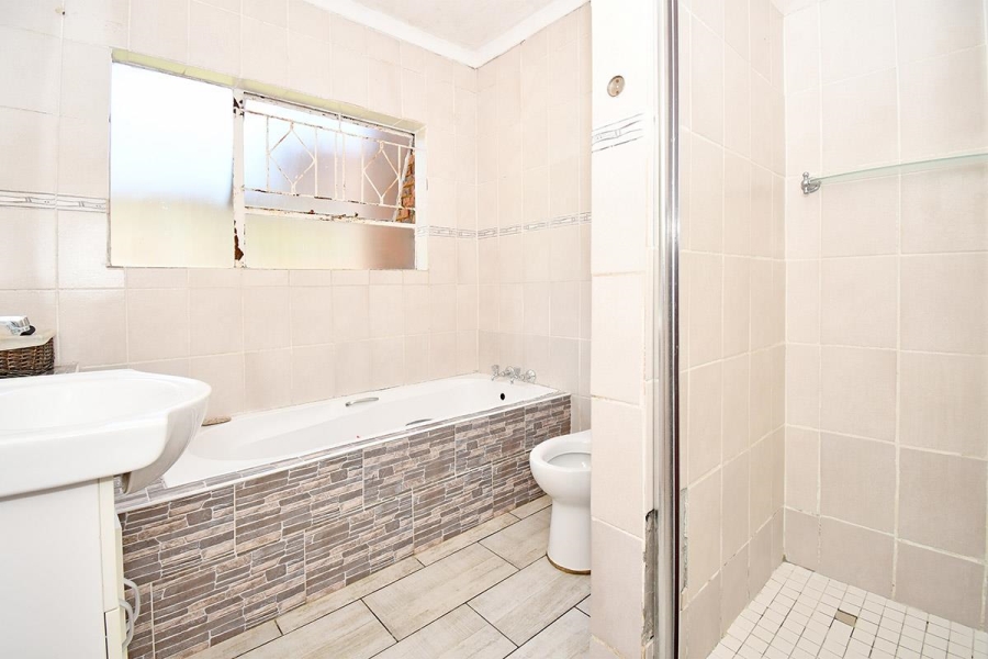 4 Bedroom Property for Sale in Terenure Gauteng