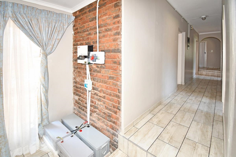 4 Bedroom Property for Sale in Terenure Gauteng