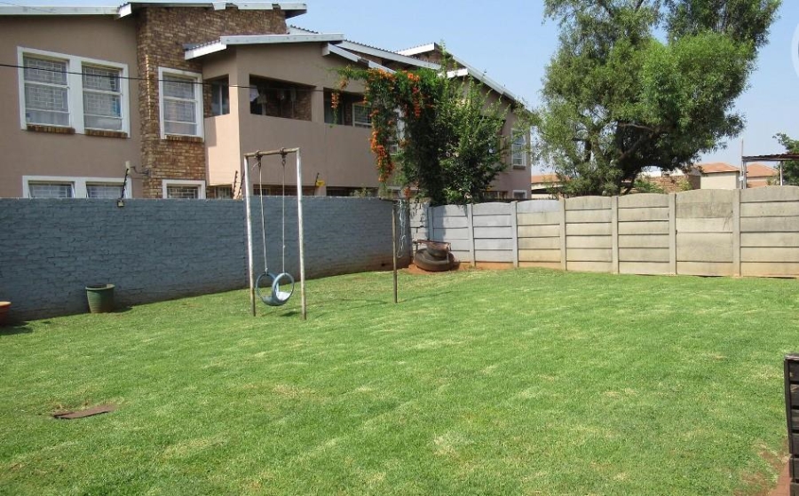 4 Bedroom Property for Sale in Birch Acres Gauteng