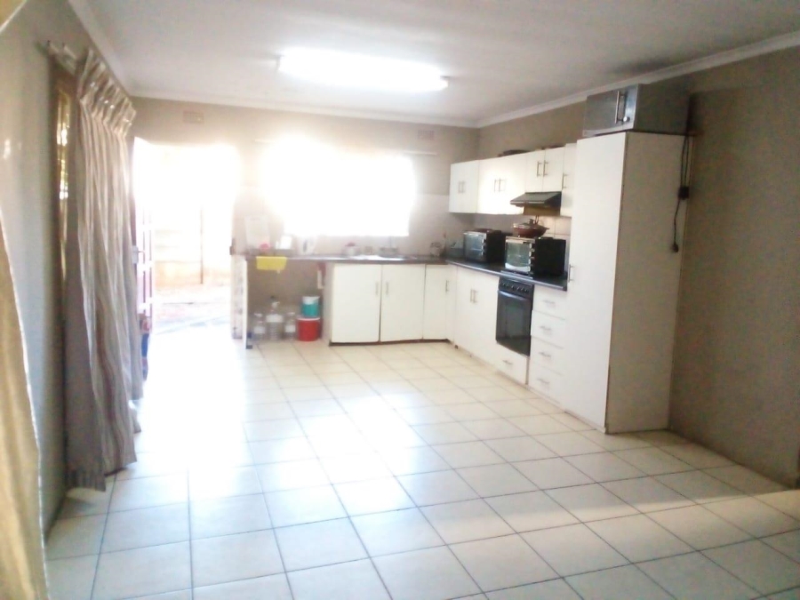 0 Bedroom Property for Sale in Rhodesfield Gauteng