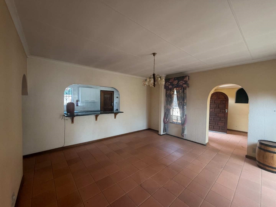 4 Bedroom Property for Sale in Wierdapark Gauteng